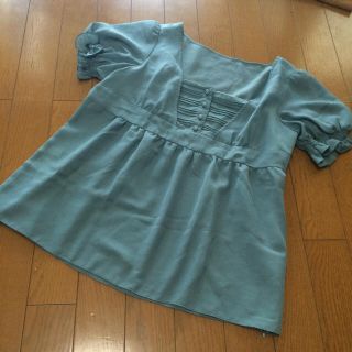 エニィスィス(anySiS)のエニスィス♡トップス(カットソー(半袖/袖なし))