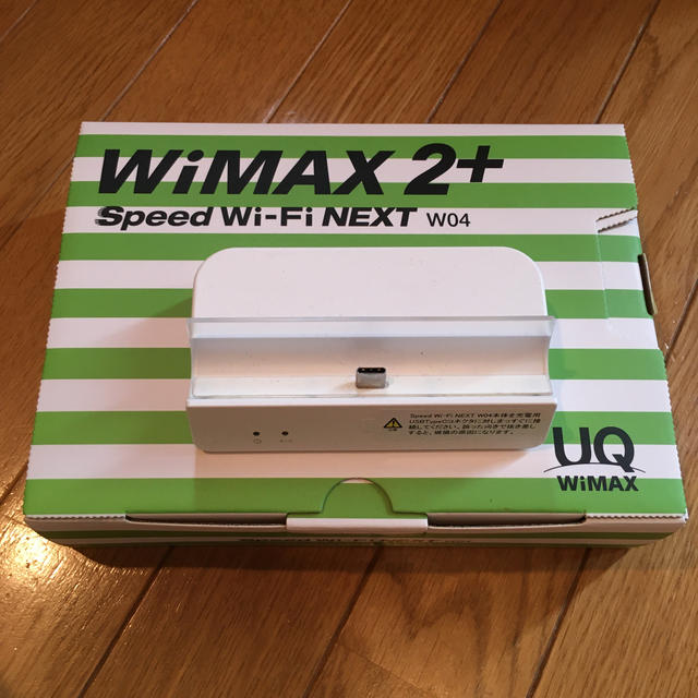 ポケットWi-Fi W04  機器 スマホ/家電/カメラのスマートフォン/携帯電話(その他)の商品写真