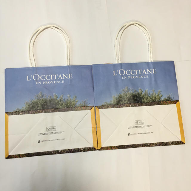 L'OCCITANE(ロクシタン)のロクシタン　紙袋ショッパー2つ レディースのバッグ(ショップ袋)の商品写真