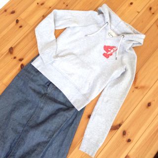 アバクロンビーアンドフィッチ(Abercrombie&Fitch)のA&Fプルオーバーパーカー(パーカー)