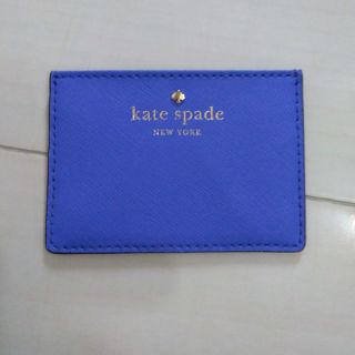 ケイトスペードニューヨーク(kate spade new york)のkate spade new york ケイトスペード　定期入れ　(名刺入れ/定期入れ)