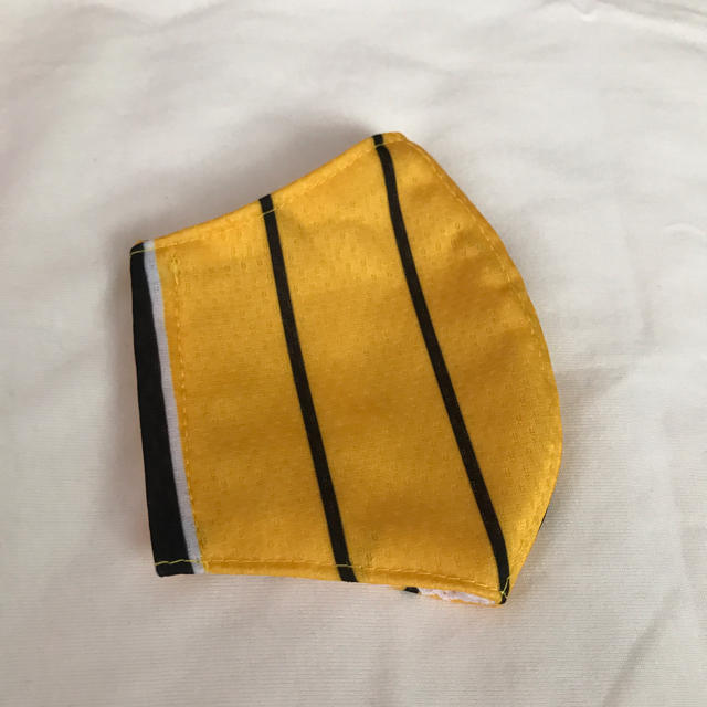 阪神タイガース(ハンシンタイガース)の阪神タイガース インナーマスク マウスカバー ハンドメイドのファッション小物(その他)の商品写真