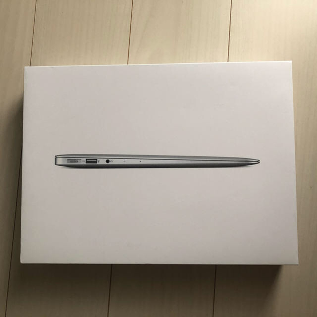 Apple - MacBook Air  256GB 4GB 2015