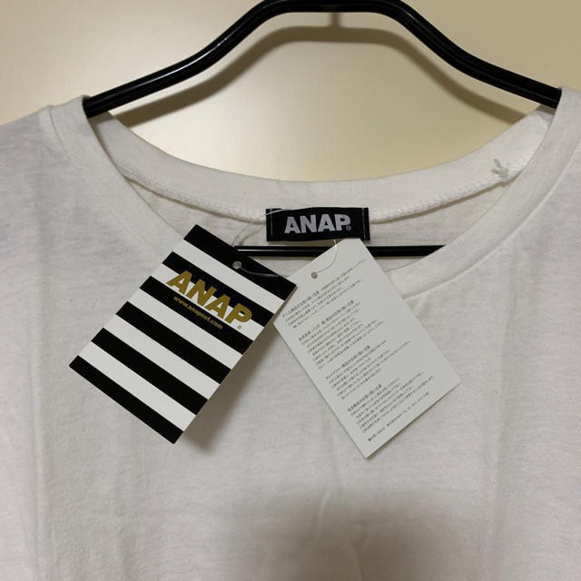 ANAP(アナップ)のANAP 白カットソー 新品・タグ付き レディースのトップス(カットソー(半袖/袖なし))の商品写真