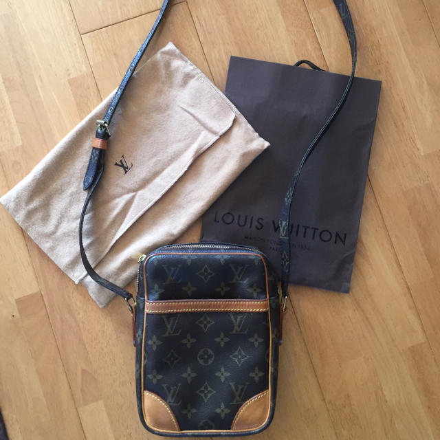 LOUIS VUITTON(ルイヴィトン)のshoko様専用 レディースのバッグ(ショルダーバッグ)の商品写真
