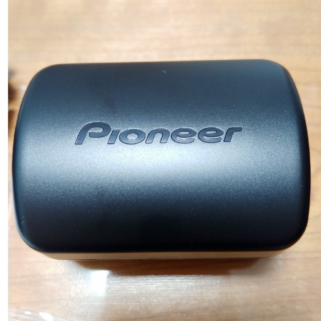 Pioneer(パイオニア)のpioneer フルワイヤレスイヤホン se-e9tw 美品  スマホ/家電/カメラのオーディオ機器(ヘッドフォン/イヤフォン)の商品写真