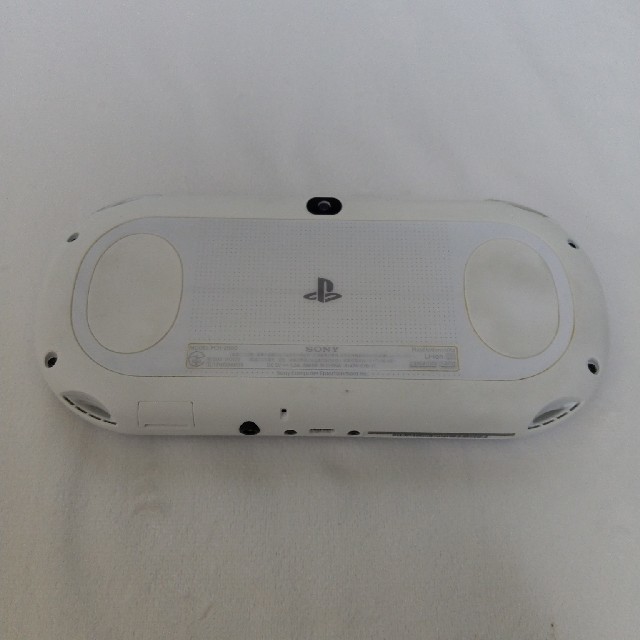 PSVITA PCH-2000 ホワイト 1