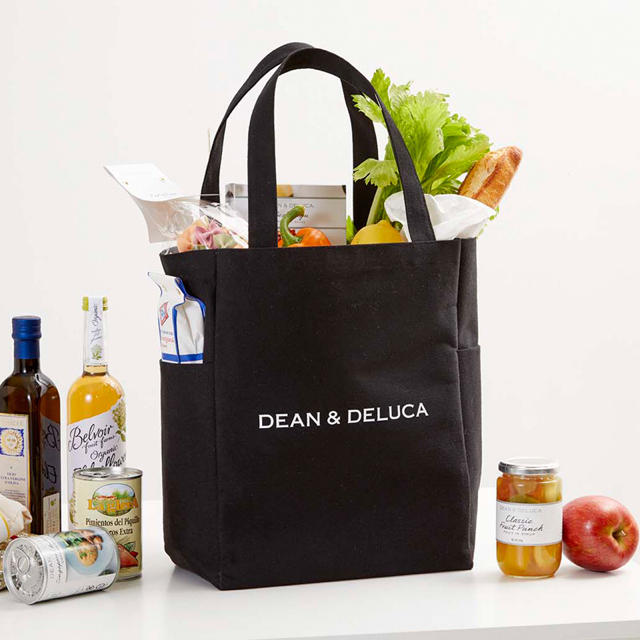 DEAN & DELUCA(ディーンアンドデルーカ)のDEAN&DELUCAディーンアンドデルーカ特大デリバッグ新品未使用エコバッグ レディースのバッグ(エコバッグ)の商品写真
