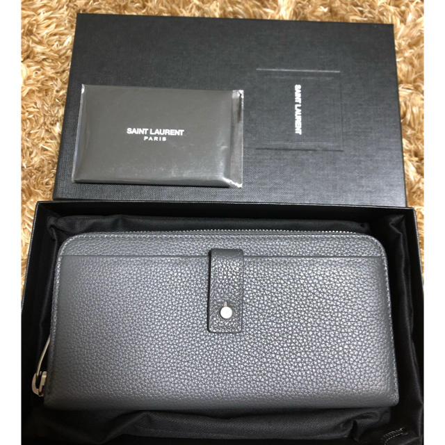 Saint Laurent(サンローラン)の★超破格セール★ 入手困難　サンローラン  長財布 メンズのファッション小物(長財布)の商品写真