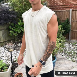 エイソス(asos)の【新品】オーバーサイズ　ノースリーブ　Tan color  ［S,M,L］(Tシャツ/カットソー(半袖/袖なし))