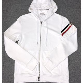 モンクレール(MONCLER)の美品 モンクレール パーカー サイズM(パーカー)