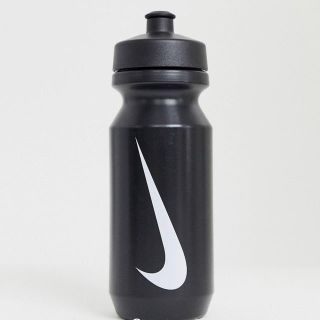 ナイキ(NIKE)のNIKE ビックマウスウォーターボトル　スウッシュ　ブラック×ホワイト625ml(その他)