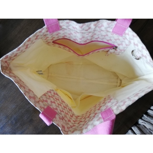 ANTEPRIMA　misto　キティ　ピンク レディースのバッグ(トートバッグ)の商品写真