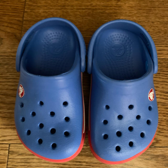 crocs(クロックス)のクロックス 12.5cm キッズ/ベビー/マタニティのベビー靴/シューズ(~14cm)(サンダル)の商品写真