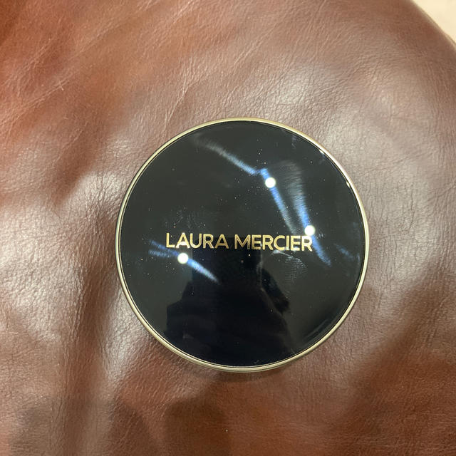 laura mercier(ローラメルシエ)のローラメルシエ   クッションファンデ　 コスメ/美容のベースメイク/化粧品(ファンデーション)の商品写真