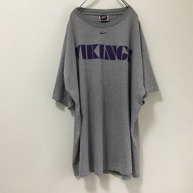 NIKE(ナイキ)のNIKE ナイキ Tシャツ XXL VIKINGS ビックシルエット　ゆるだぼ メンズのトップス(Tシャツ/カットソー(半袖/袖なし))の商品写真