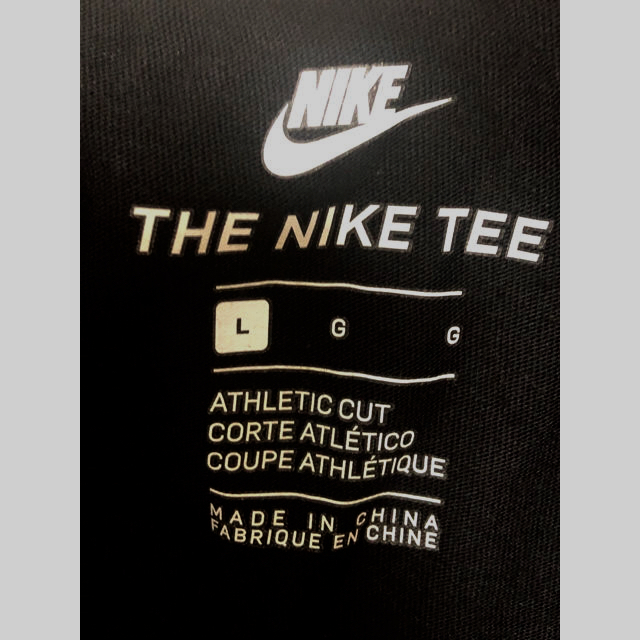 NIKE(ナイキ)のNIKE ナイキ 黒　Tシャツ　ビッグロゴ メンズのトップス(Tシャツ/カットソー(半袖/袖なし))の商品写真