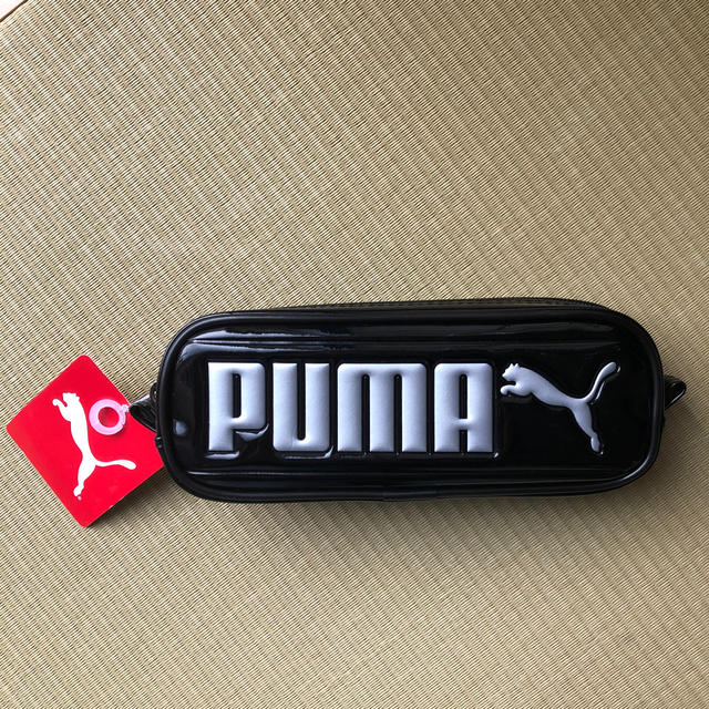 PUMA(プーマ)のPUMA筆箱ペンケース黒★新品送料無料 インテリア/住まい/日用品の文房具(ペンケース/筆箱)の商品写真