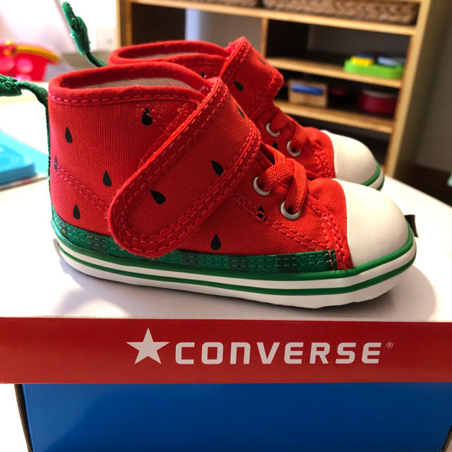 CONVERSE(コンバース)の未使用！　コンバース　オールスター　12.5センチ　スイカ柄　 キッズ/ベビー/マタニティのベビー靴/シューズ(~14cm)(スニーカー)の商品写真