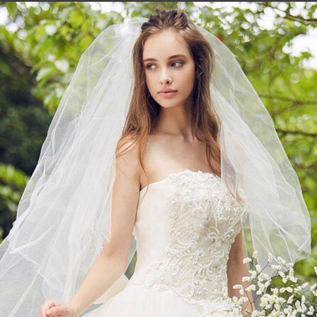肌触りがいい Vera Wang ドレス ヴェラウォン リーゼル プリンセス