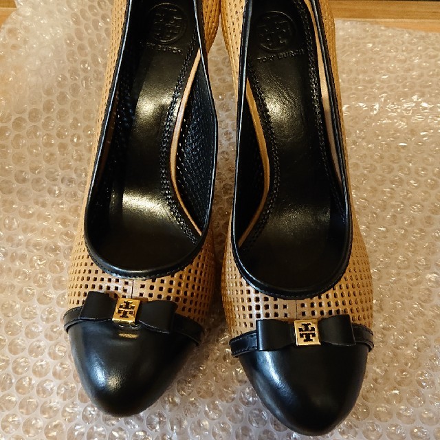 Tory Burch(トリーバーチ)の新品 未使用 サンプル品 トリーバーチ Tory Burch パンプス 9M レディースの靴/シューズ(ハイヒール/パンプス)の商品写真