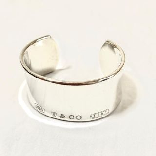 ティファニー(Tiffany & Co.)のTIFFANY & Co. ティファニー ワイド カフ バングル 箱付き(バングル/リストバンド)