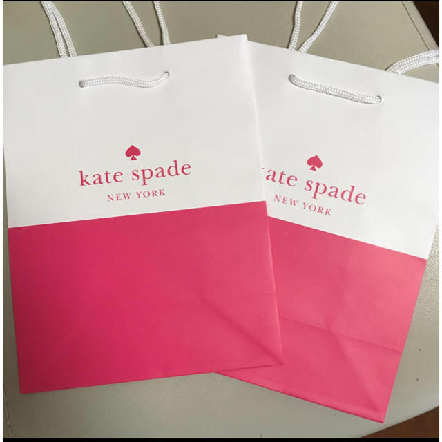 kate spade new york(ケイトスペードニューヨーク)のkate spade 紙袋  ケイトスペード　ショッパー レディースのバッグ(ショップ袋)の商品写真