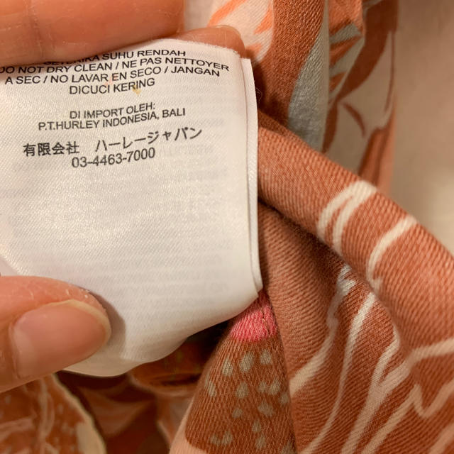 Hurley(ハーレー)のrainbow様専用❤︎ハーレー❤️アロハシャツ❤︎M レディースのトップス(シャツ/ブラウス(半袖/袖なし))の商品写真