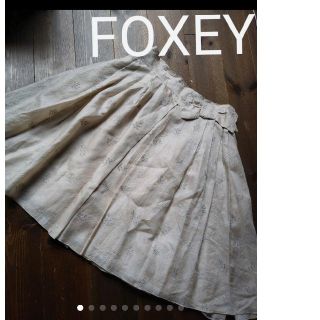 フォクシー(FOXEY)のFOXEY　フォクシー★シルクオーガンジーリーフ刺繍フレアスカート★M(ひざ丈スカート)