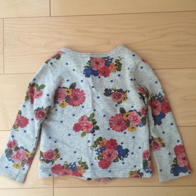 HAKKA(ハッカ)のハッカキッズ フラワーカーディガン キッズ/ベビー/マタニティのキッズ服女の子用(90cm~)(カーディガン)の商品写真