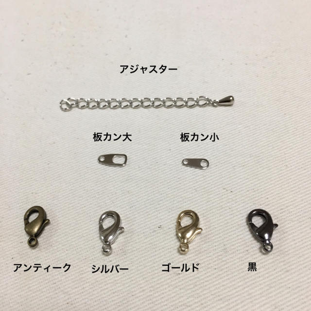 革ネックレス2ミリ  レザー　ペンダント ハンドメイドのアクセサリー(ネックレス)の商品写真