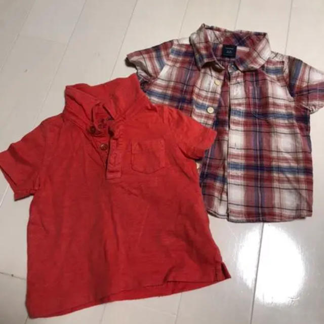 GAP(ギャップ)のbabyGap  半袖シャツ　２枚セット キッズ/ベビー/マタニティのベビー服(~85cm)(シャツ/カットソー)の商品写真