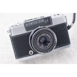 オリンパス(OLYMPUS)のカッコＥ！　オリンパス　ペン　PEN　EES-2　ブラックver.　美品。(フィルムカメラ)