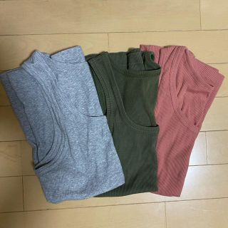 ユニクロ(UNIQLO)の【UNIQLO(ユニクロ)】メンズタンクトップ3点セット(タンクトップ)