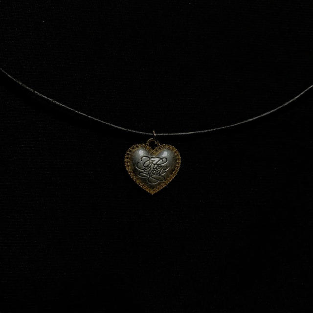 🖤Heart pendant choker 🖤 ハンドメイドのアクセサリー(ネックレス)の商品写真