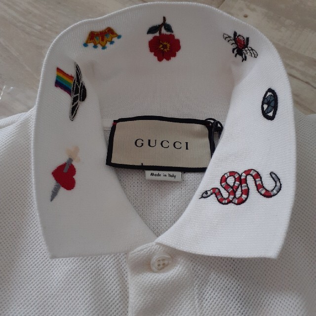 Gucci(グッチ)のGucci メンズ スネーク　ポロシャツ  新品 メンズのトップス(ポロシャツ)の商品写真