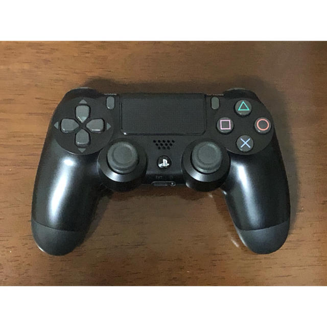 PlayStation®4 本体  500GB CUH-2000A  B01