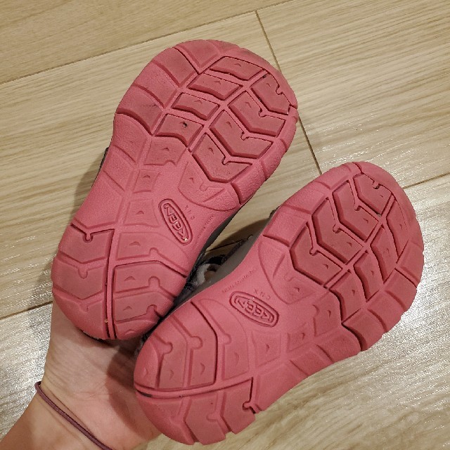 KEEN(キーン)のkeenサンダル13.5cm キッズ/ベビー/マタニティのベビー靴/シューズ(~14cm)(サンダル)の商品写真