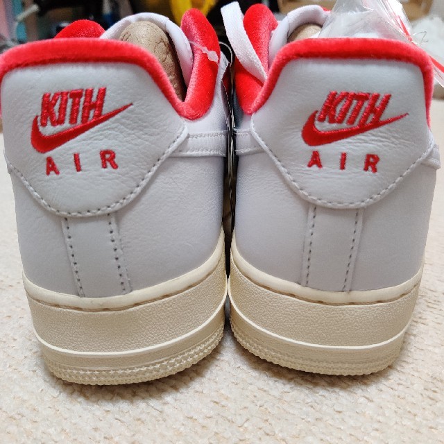 NIKE(ナイキ)のNIKE エアフォース1×KITH 26.5cm 日本限定 メンズの靴/シューズ(スニーカー)の商品写真