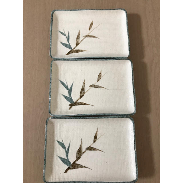 古道具 骨董品 和食器 角皿伊万里焼?有田焼?美農焼?のお皿