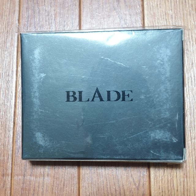 BLADE　缶入りクリアトランプ エンタメ/ホビーのテーブルゲーム/ホビー(トランプ/UNO)の商品写真