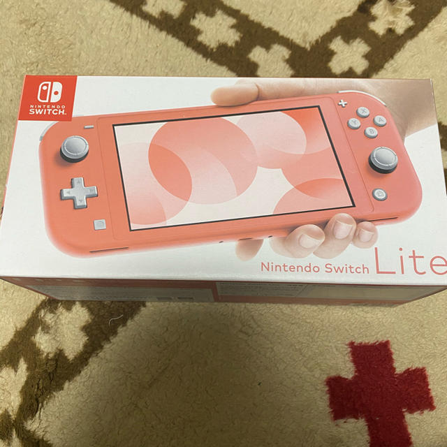 新品未開封！NINTENDO SWITCH LITE コーラル　保証無記名