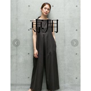 ザラ(ZARA)のkoe ヘリンボーンオールインワン新品(オールインワン)