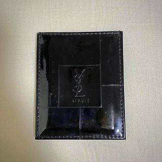 イヴサンローランボーテ(Yves Saint Laurent Beaute)のミラー　イブサンローラン　YSL(ミラー)