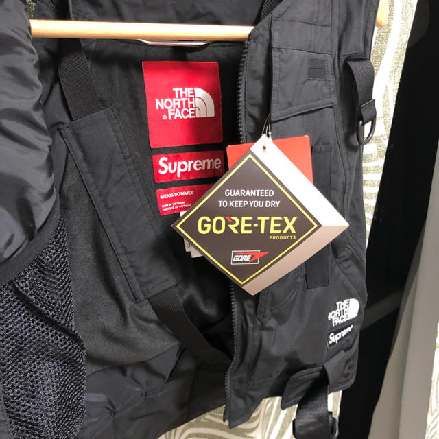 Supreme(シュプリーム)のSupreme/North Face RTG ※VESTのみ メンズのトップス(ベスト)の商品写真