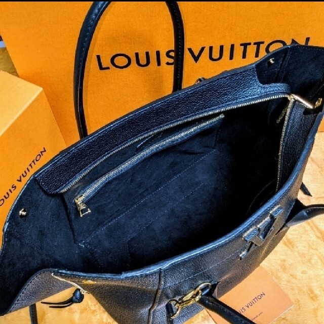 LOUIS VUITTON - LOUIS VUITTON◇希少◇フリーダムトートバッグ/美品の ...