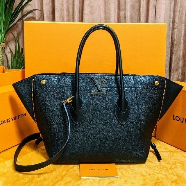 LOUIS VUITTON - LOUIS VUITTON◇希少◇フリーダムトートバッグ/美品の