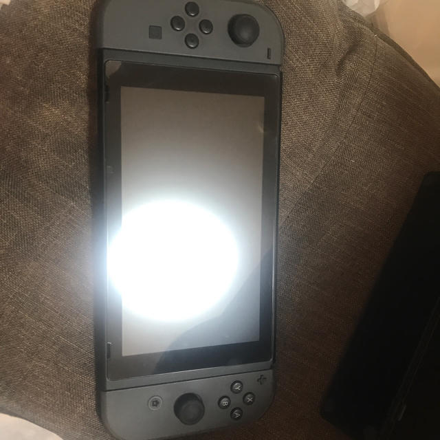 爆買い得価 Nintendo ニンテンドースイッチ 本体 中古の通販 by 原木しいたけ's shop|ニンテンドースイッチならラクマ Switch - Nintendo Switch HOT低価