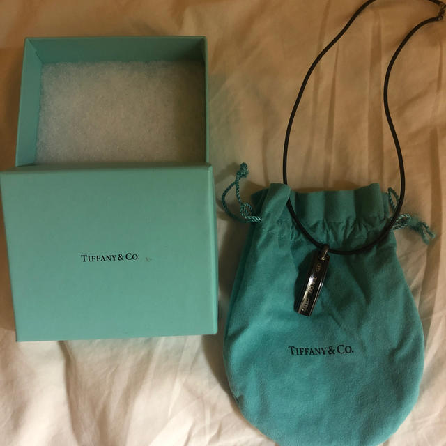 Tiffany & Co.(ティファニー)のティファニー　ブラックチタンネックレス メンズのアクセサリー(ネックレス)の商品写真