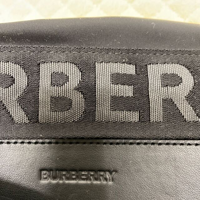 BURBERRY(バーバリー)のBURBERRY バーバリー メンズボディバッグ ブラック /2020春夏新作 メンズのバッグ(ボディーバッグ)の商品写真